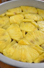 how-to-prepare-pineapple-upside-down-cake-1
