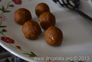 kola-urundai-recipe-step-by-step-pictures -vegetarian-meatballs-1 (46)
