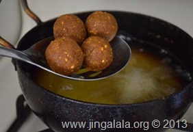 kola-urundai-recipe-step-by-step-pictures -vegetarian-meatballs-1 (48)
