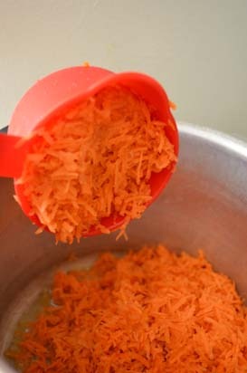 carrot-halwa-step-by-step-1