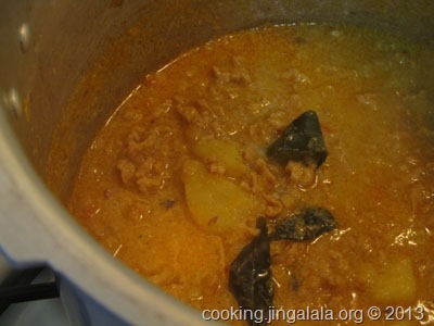 tamilnadu-style-ground-chicken-gravy-recipe-1