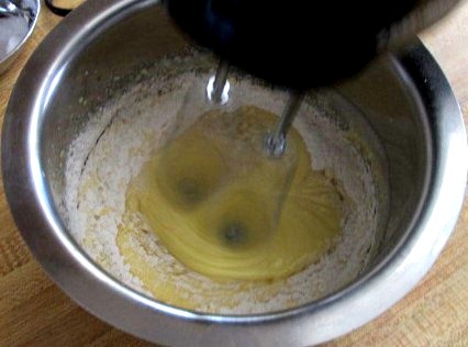 vanilla-cake-recipe-guide-13