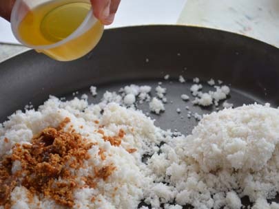 white-raw-rice-puttu-pacha-arisi-puttu-recipe-1